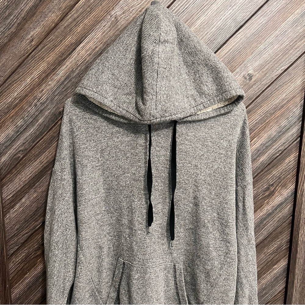 Old Navy Women’s Fleece Hoodie - Picture 2 of 4